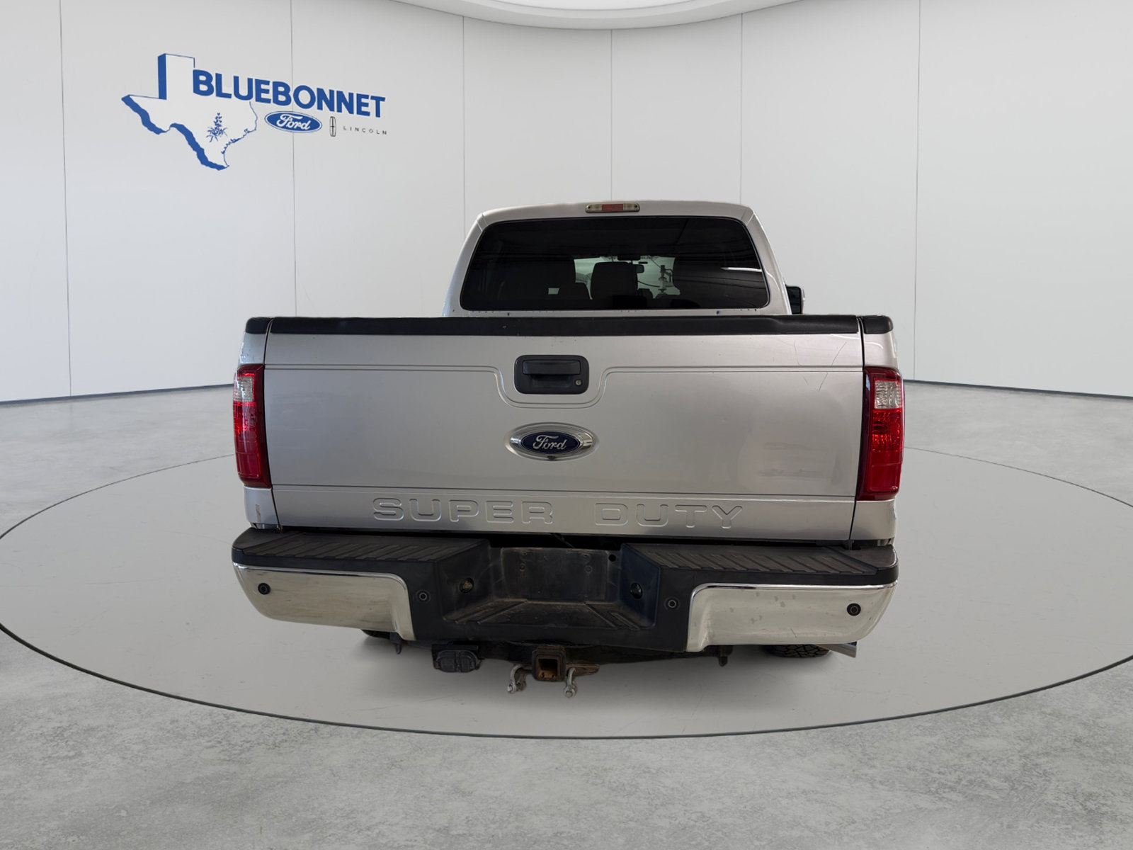 Used 2015 Ford F250 XLT w/ XLT Premium Package AWD/4WD image 6