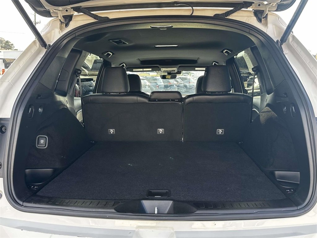 Certified 2024 Honda Passport Black Edition image 8