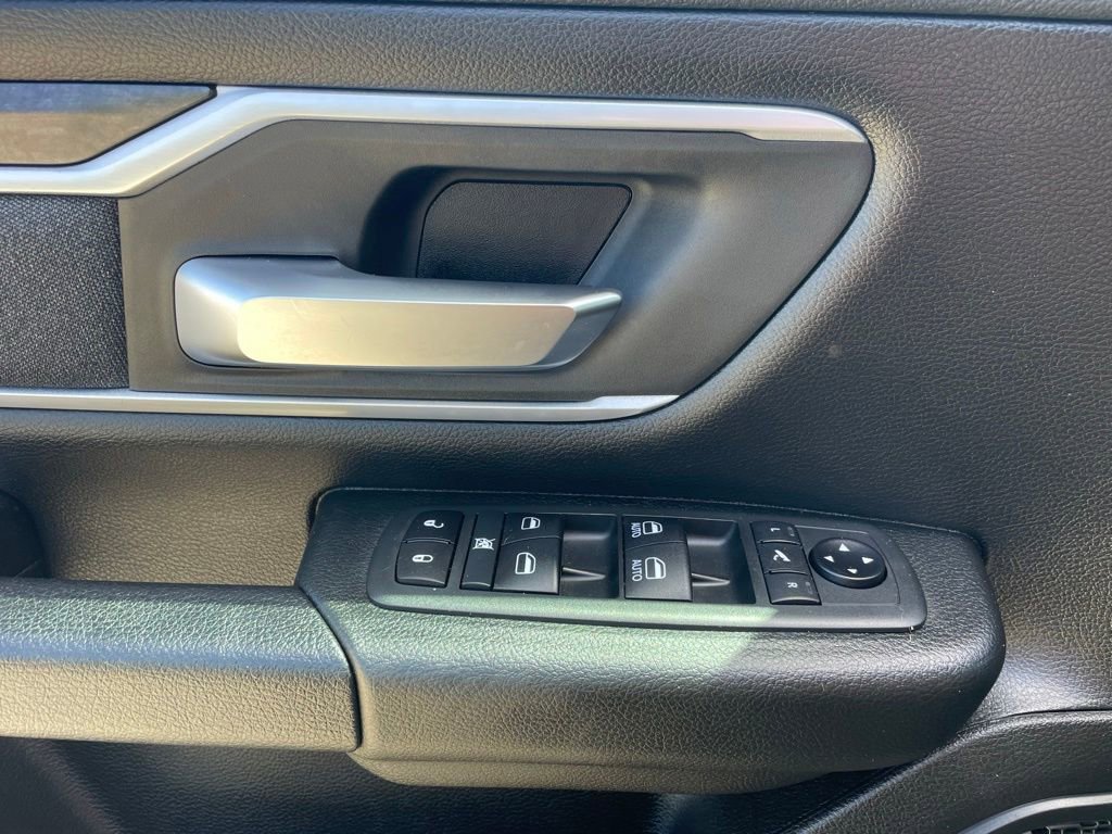 Used 2020 RAM 1500 Lone Star AWD/4WD image 28