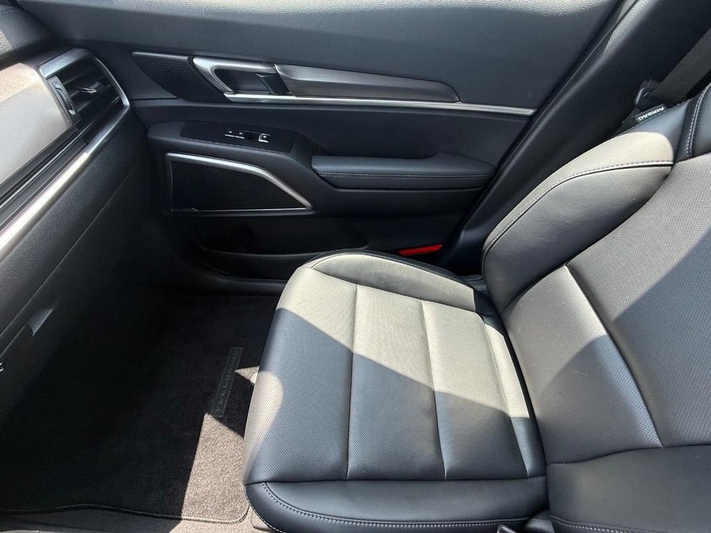 Used 2024 Kia Telluride LX FWD image 21