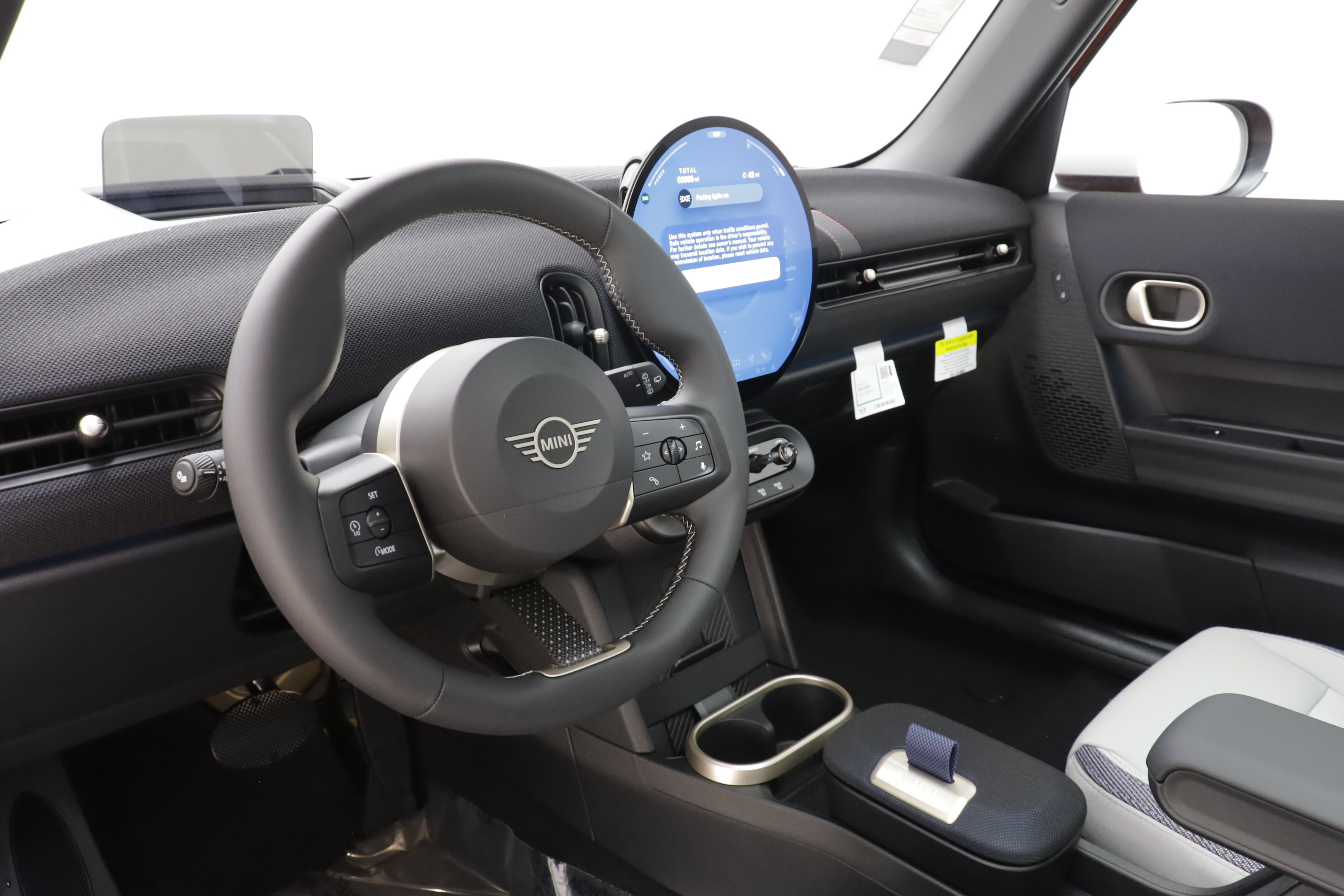 New 2027 MINI Cooper 4-Door Hardtop FWD image 8