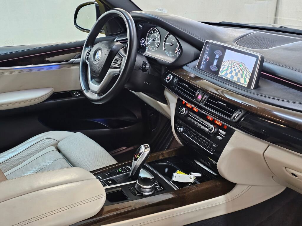Used 2017 BMW X5 xDrive40e image 10