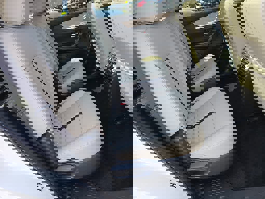 Used 2024 MAZDA CX-90 Plug-In Hybrid w/ Premium Pkg image 28