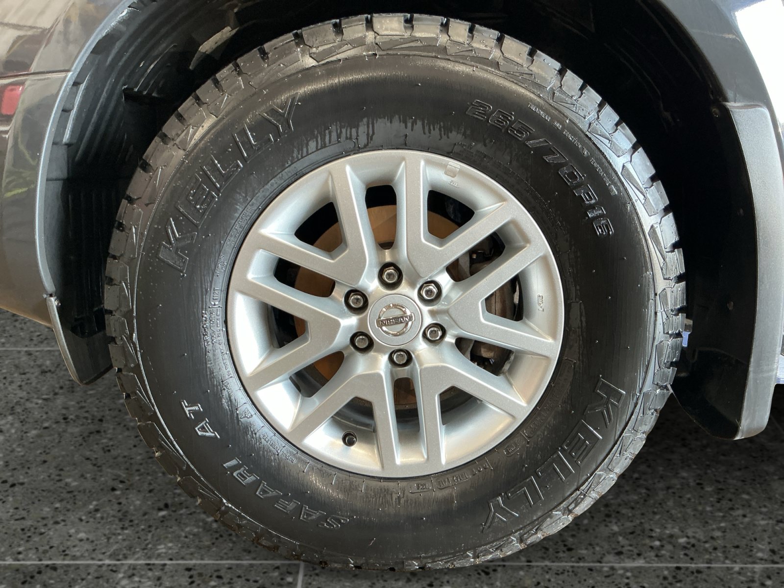 Used 2015 Nissan Frontier SV w/ SV Value Truck Package AWD/4WD image 14