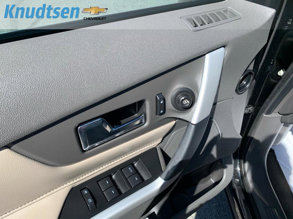 Used 2014 Ford Edge SEL FWD image 20