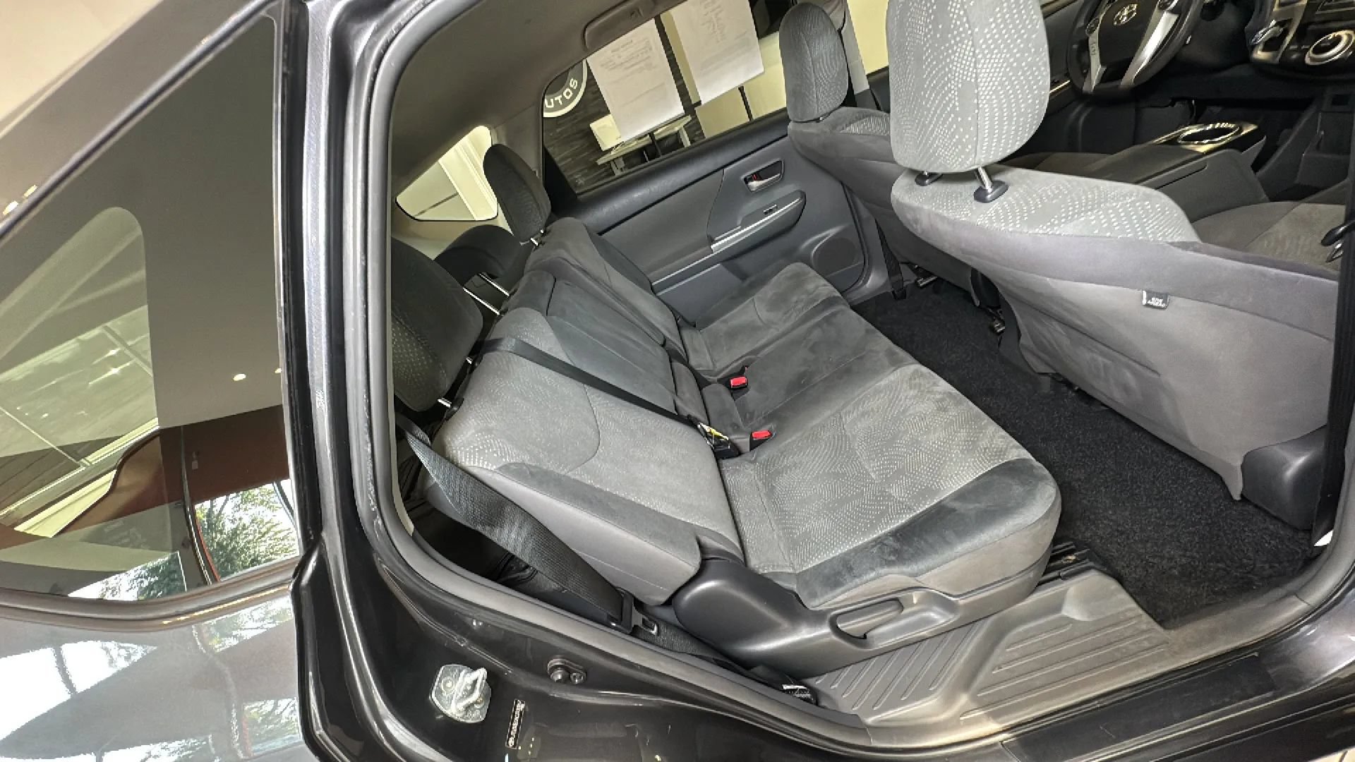 Used 2012 Toyota Prius V Three FWD image 26
