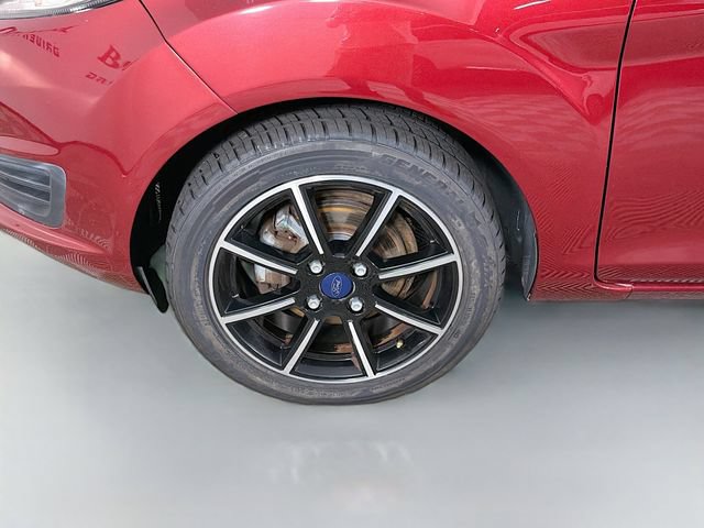 Used 2016 Ford Fiesta SE w/ Cold Weather Package FWD image 34