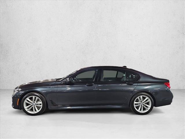Used 2017 BMW ALPINA B7 xDrive AWD/4WD image 9