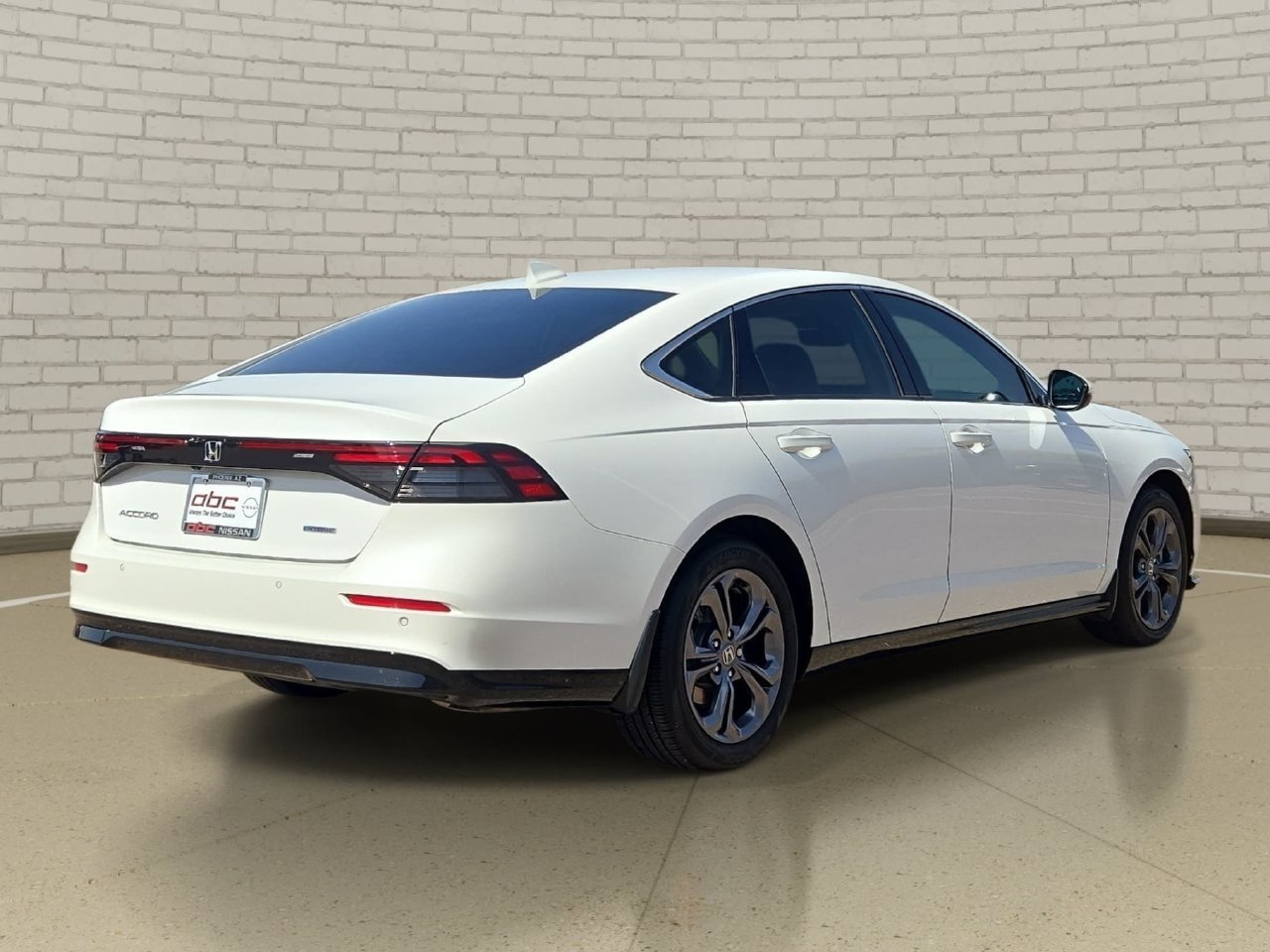 Used 2026 Honda Accord EX-L image 6