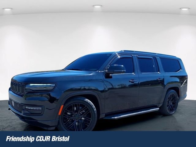 Used 2024 Jeep Wagoneer L Series II w/ Convenience Group I image 1