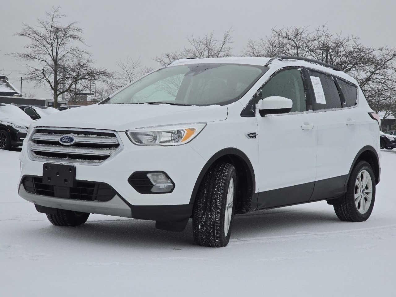 Used 2018 Ford Escape SE w/ Ford Safe & Smart Package image 11