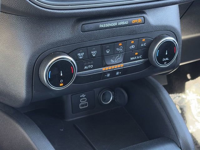 Used 2025 Ford Escape Active image 30