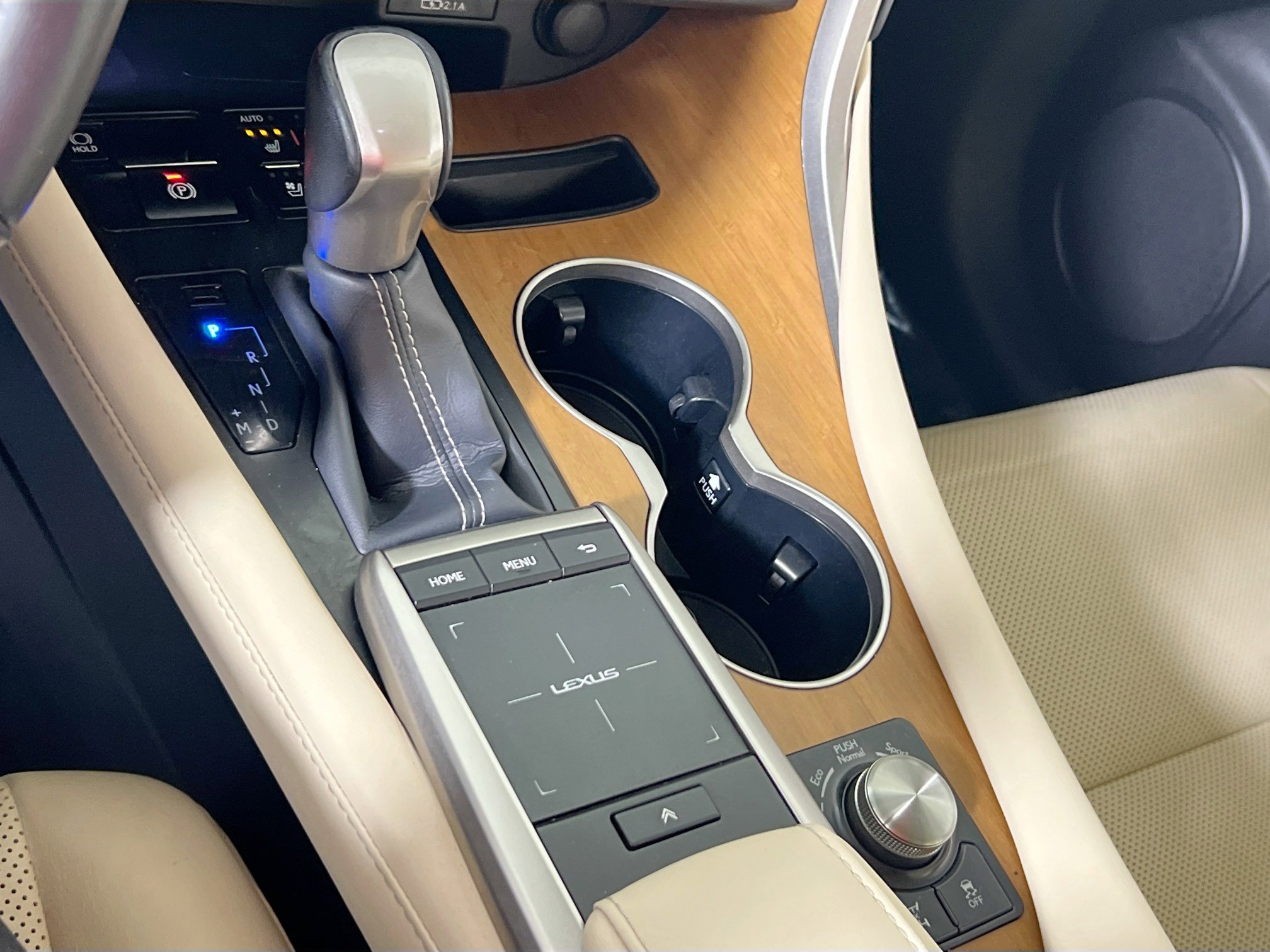 Used 2022 Lexus RX 350 AWD w/ Premium Package image 16