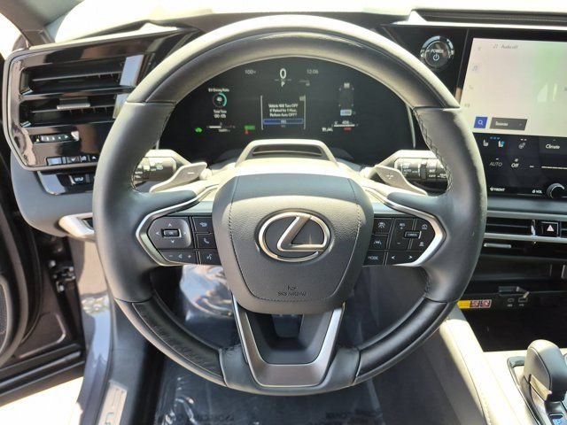 Used 2025 Lexus RX 350h w/ Convenience Package AWD/4WD image 17