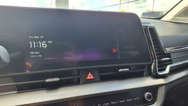 Used 2024 Kia Sportage EX image 23