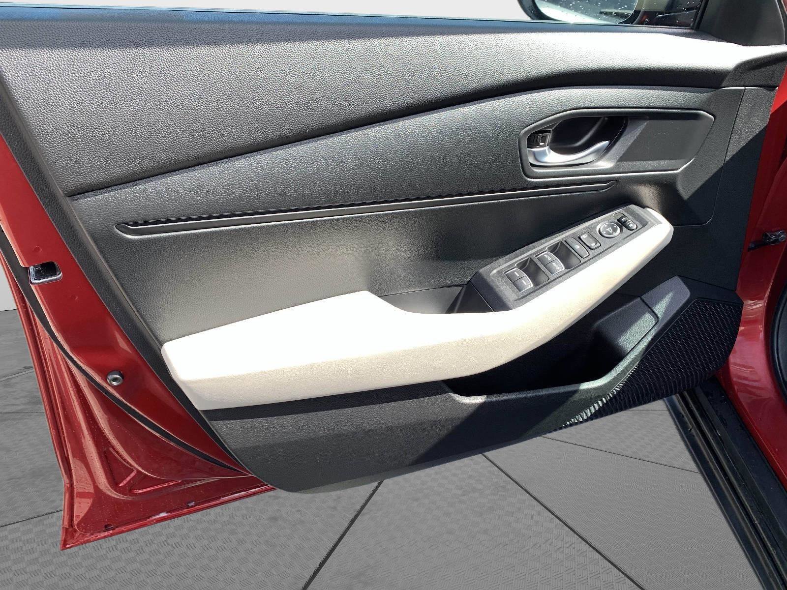Used 2023 Honda Accord LX image 11
