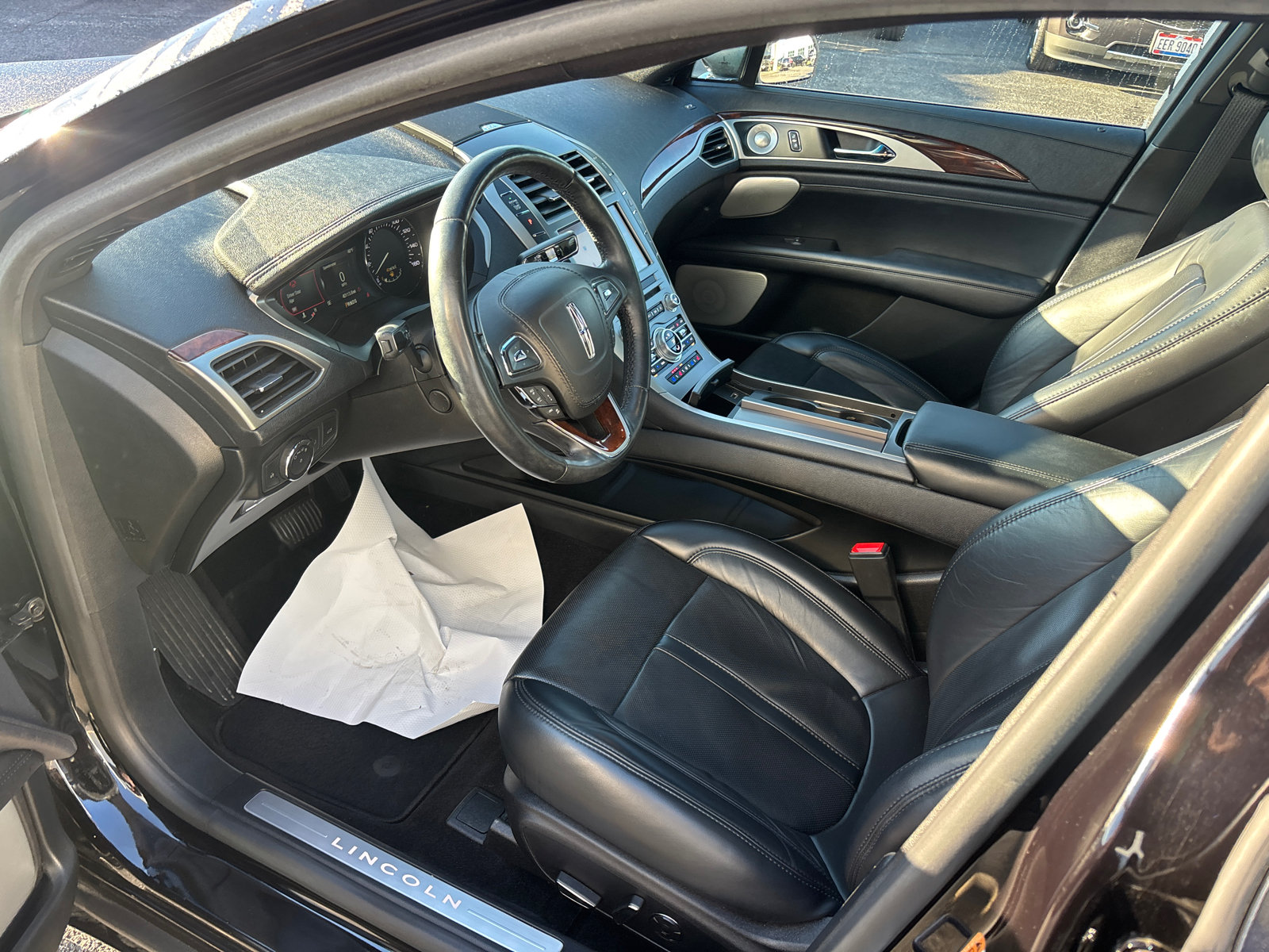Certified 2019 Lincoln MKZ Reserve w/ Luxury Package AWD/4WD image 22