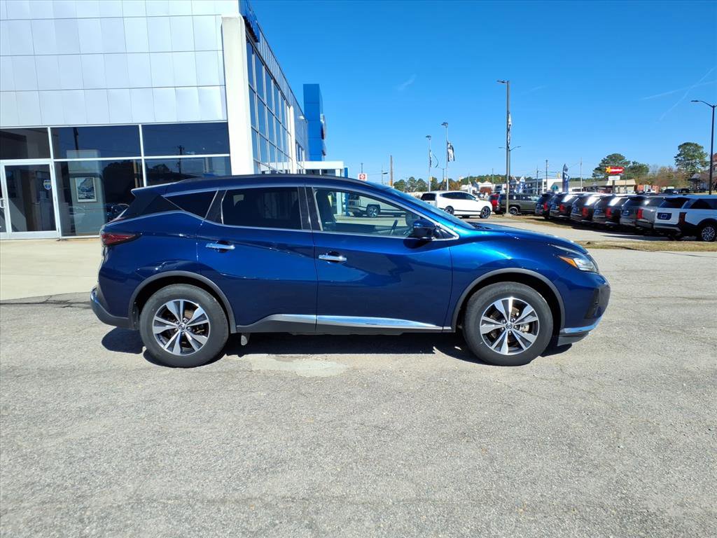 Used 2021 Nissan Murano SV image 2