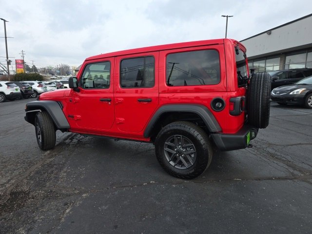 Used 2024 Jeep Wrangler Sport S image 4