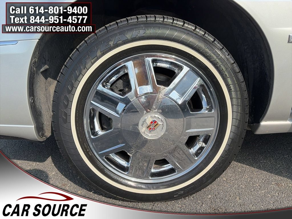 Used 2008 Cadillac DTS Limousine FWD image 22