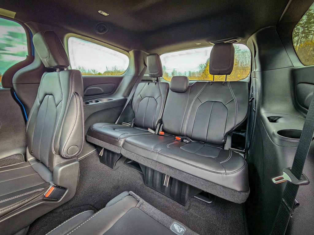 New 2026 Chrysler Pacifica Select image 34