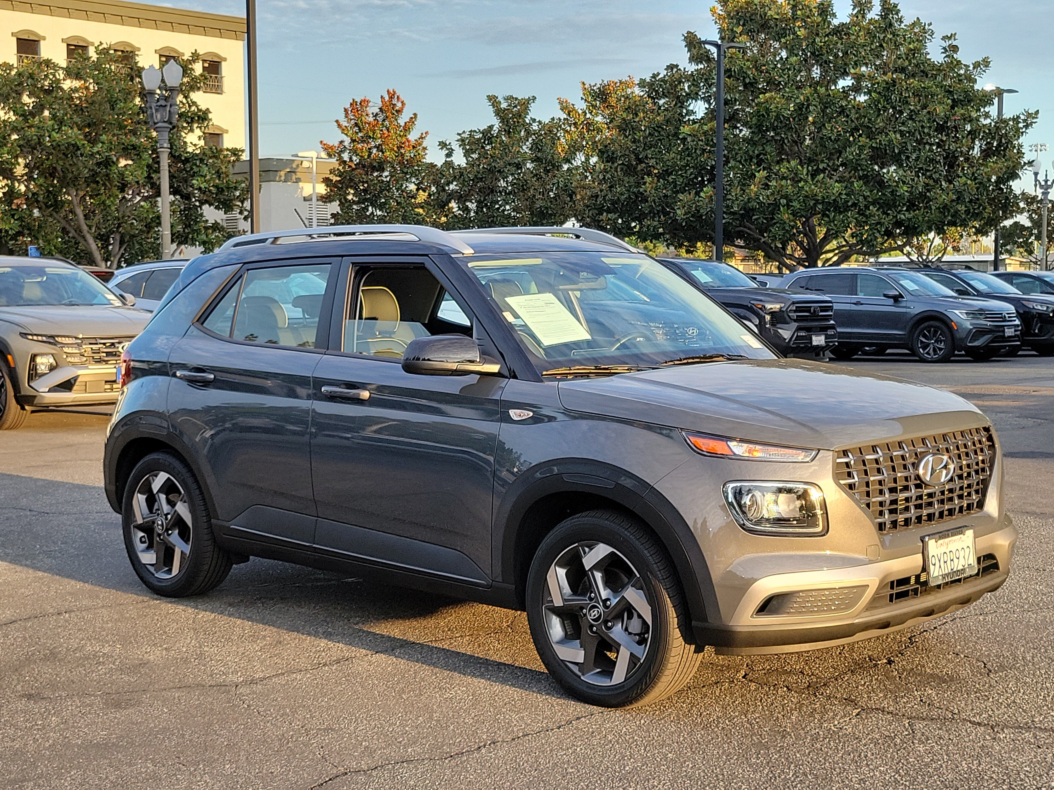 Certified 2026 Hyundai Venue SEL FWD image 28