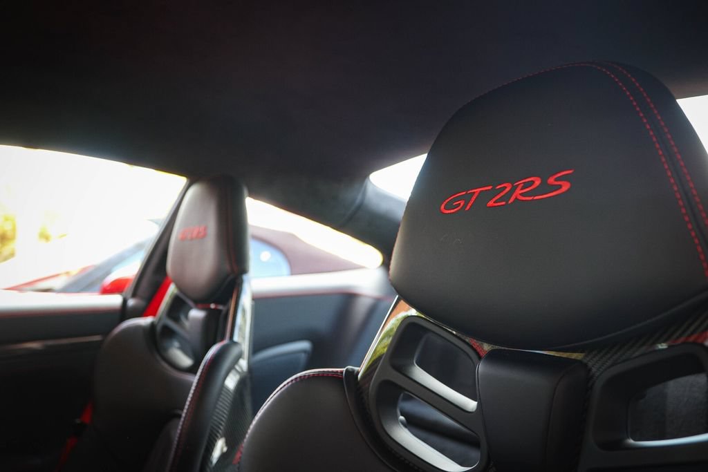 Used 2018 Porsche 911 GT2 RS RWD image 40