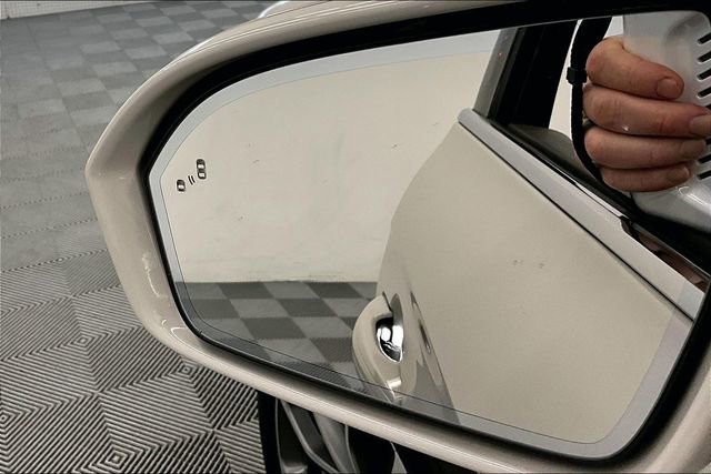 Used 2023 Lincoln Nautilus Reserve AWD/4WD image 32