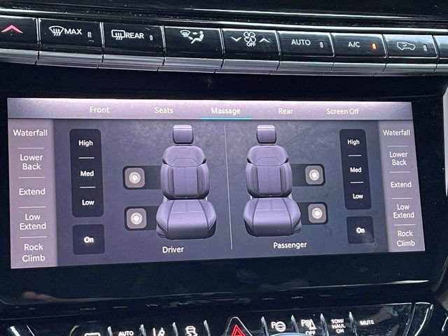 Used 2022 Jeep Grand Wagoneer Series II AWD/4WD image 29