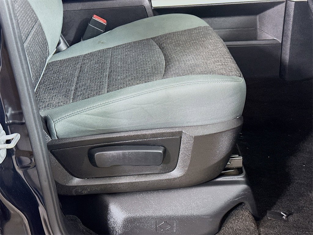 Used 2016 RAM 1500 Big Horn image 23