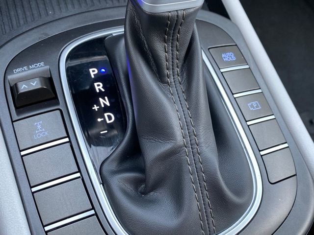 Used 2025 Hyundai Kona SEL image 18