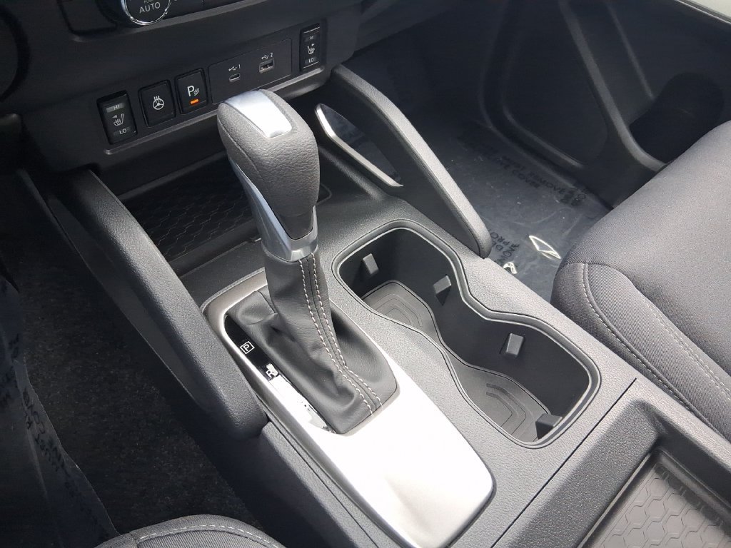 Used 2026 Nissan Frontier SV w/ All-Weather Content Package RWD image 21