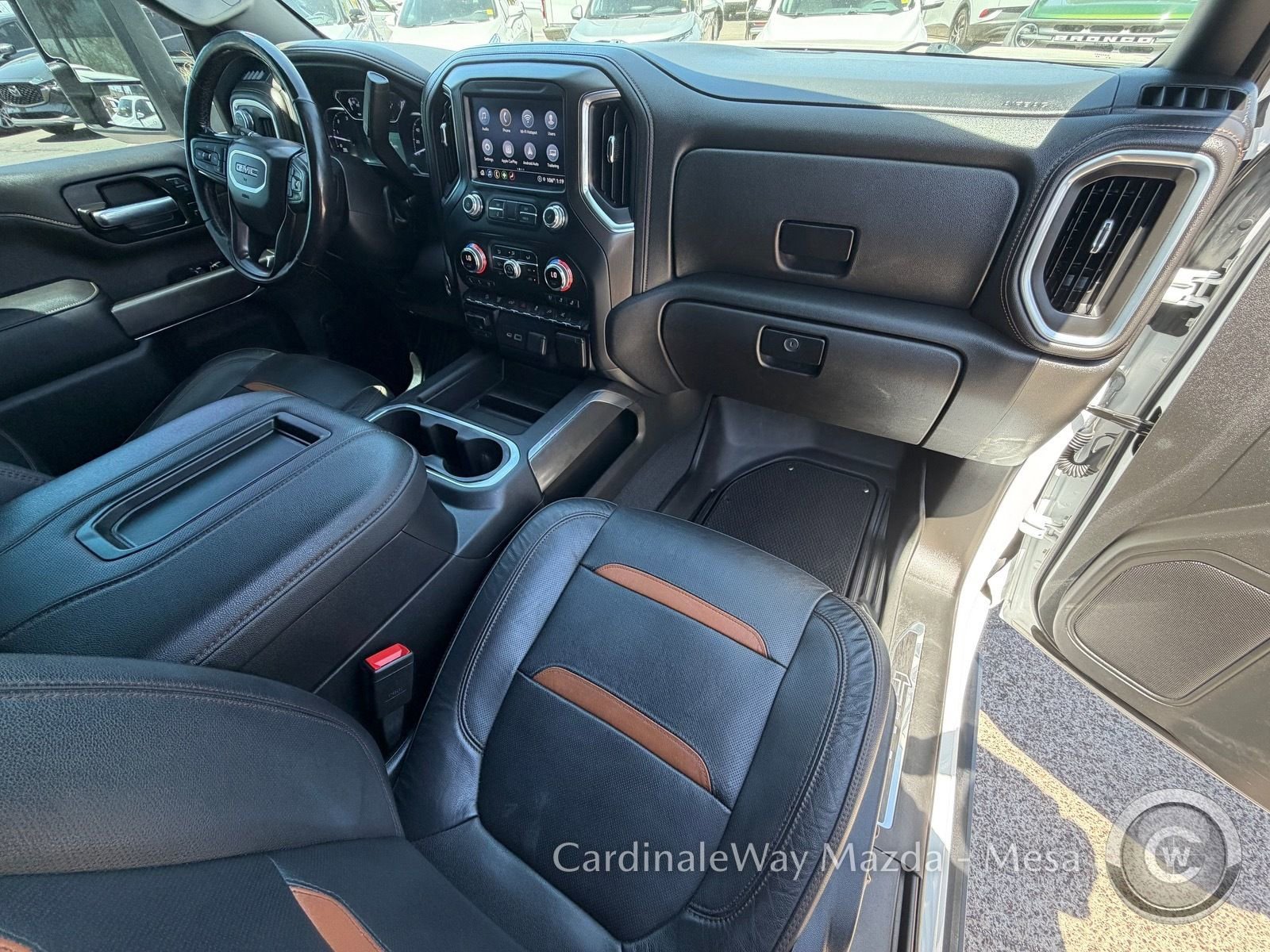 Used 2022 GMC Sierra 2500 AT4 w/ Gooseneck/5TH Wheel Package AWD/4WD image 11