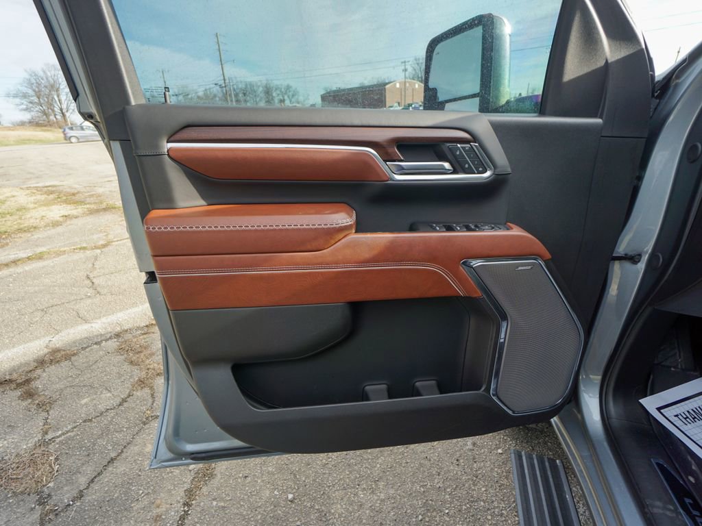 Used 2024 GMC Sierra 2500 Denali Ultimate image 19