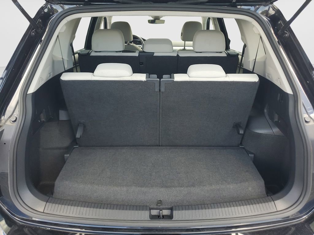 Used 2024 Volkswagen Tiguan S FWD image 9