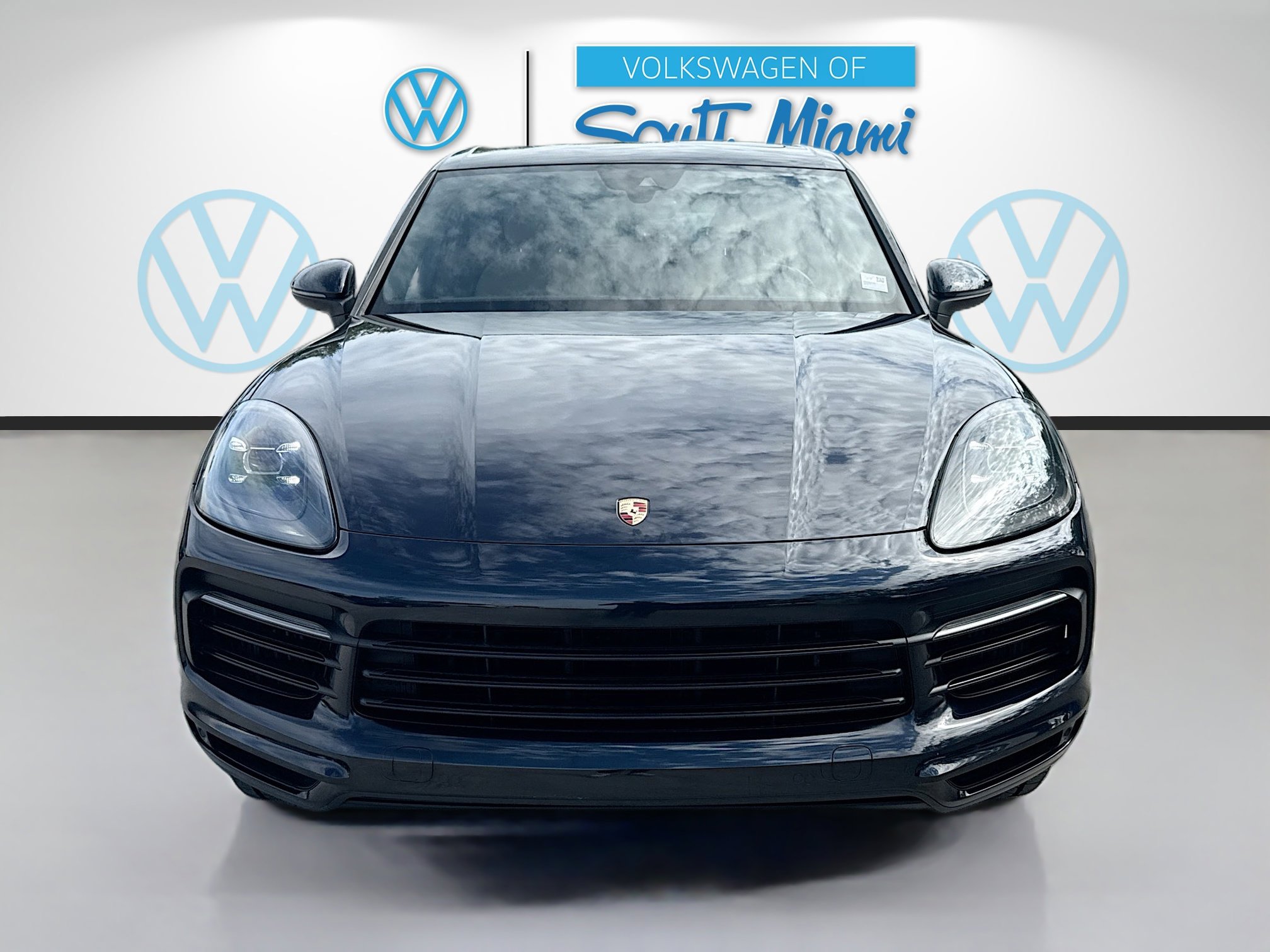 Used 2019 Porsche Cayenne AWD/4WD image 2