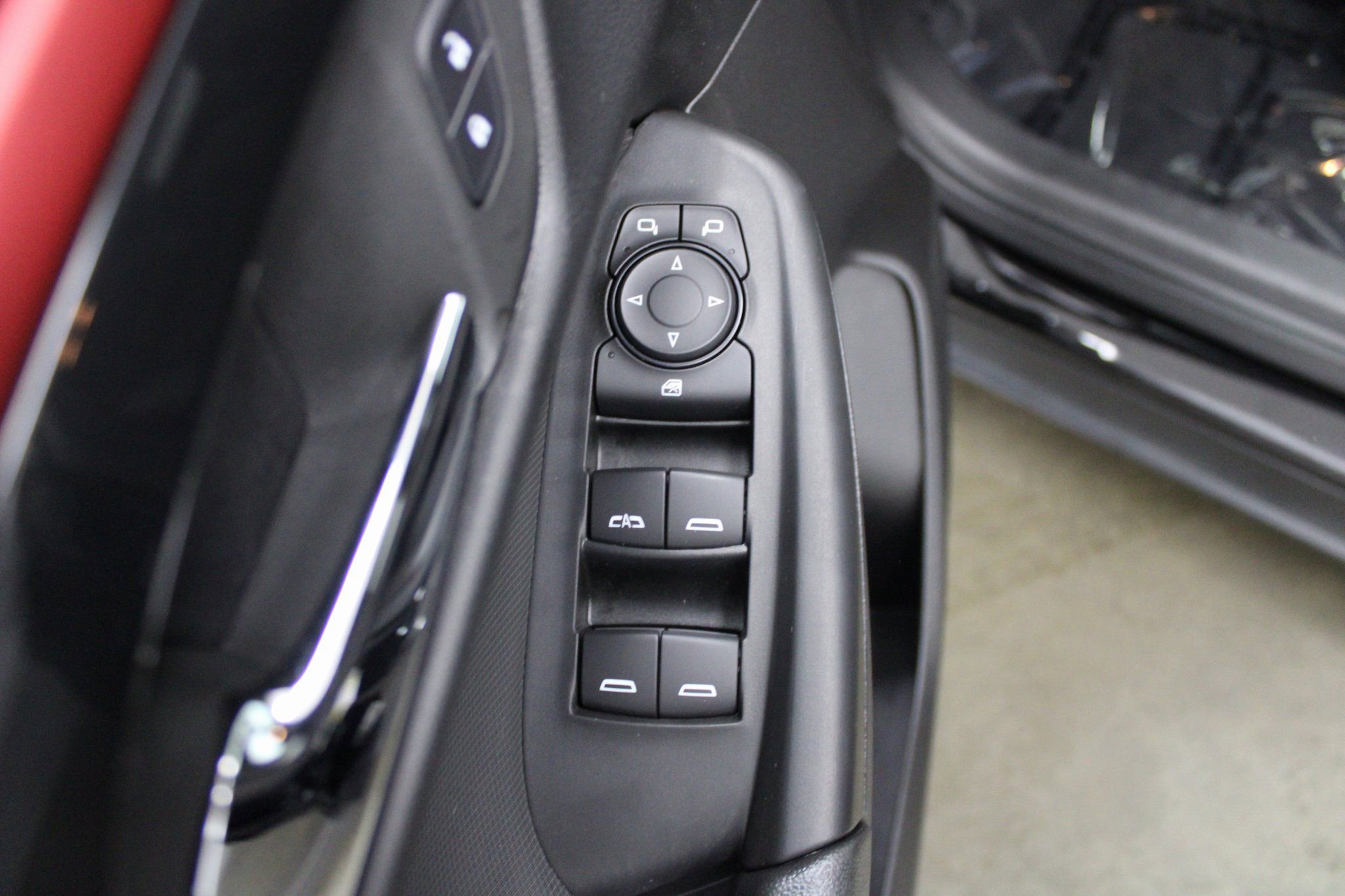 Used 2024 Chevrolet TrailBlazer RS image 13