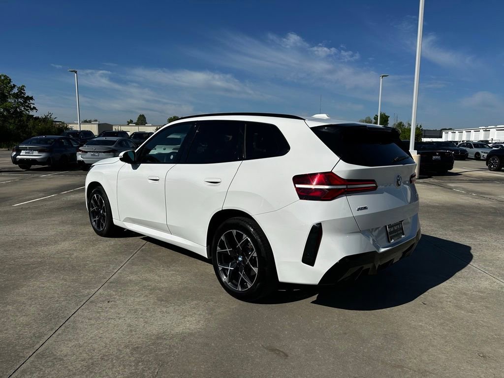 Certified 2025 BMW X3 xDrive30i w/ M Sport Package image 5