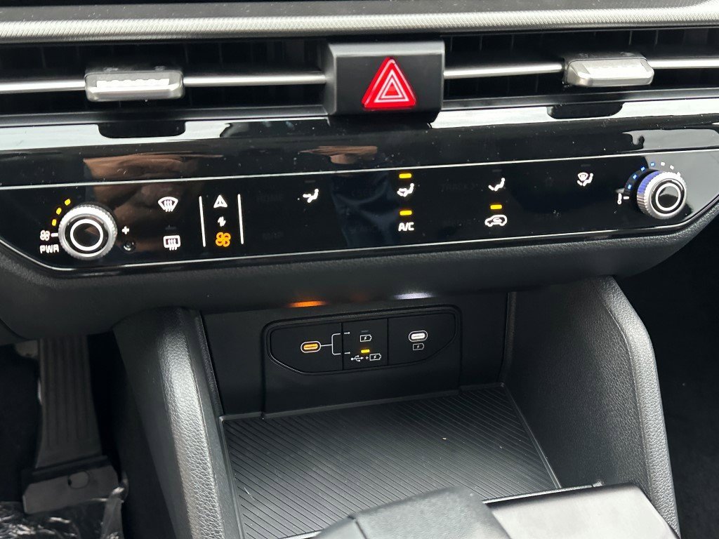 New 2026 Kia Sportage LX image 22