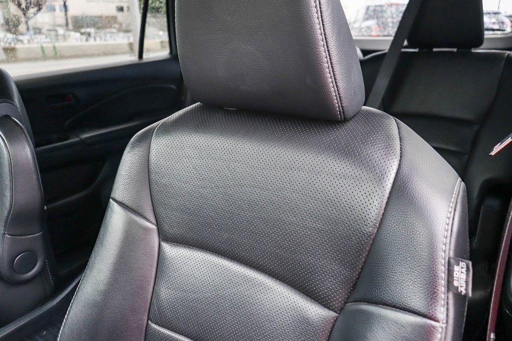 Used 2023 Honda Passport EX-L image 24