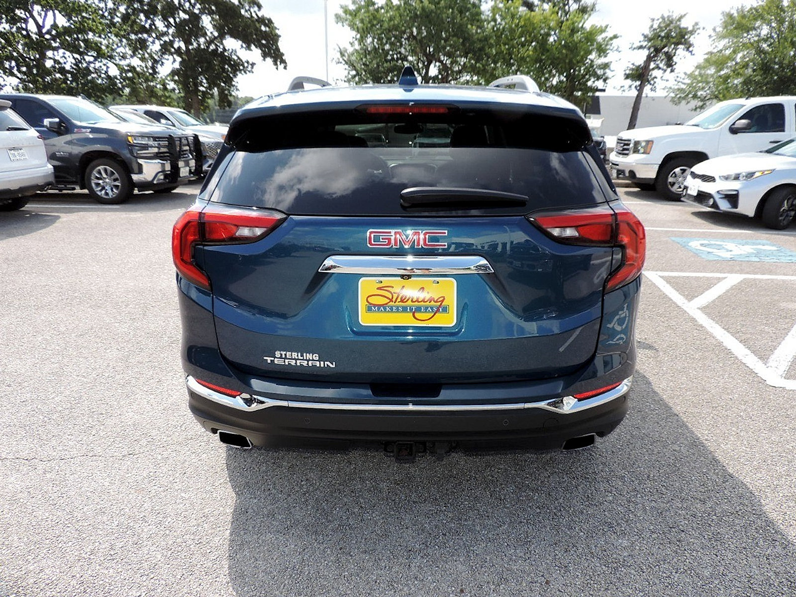 Used 2020 GMC Terrain SLT w/ Preferred Package FWD image 6