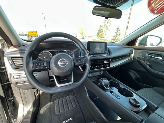 Used 2021 Nissan Rogue SV AWD/4WD image 21