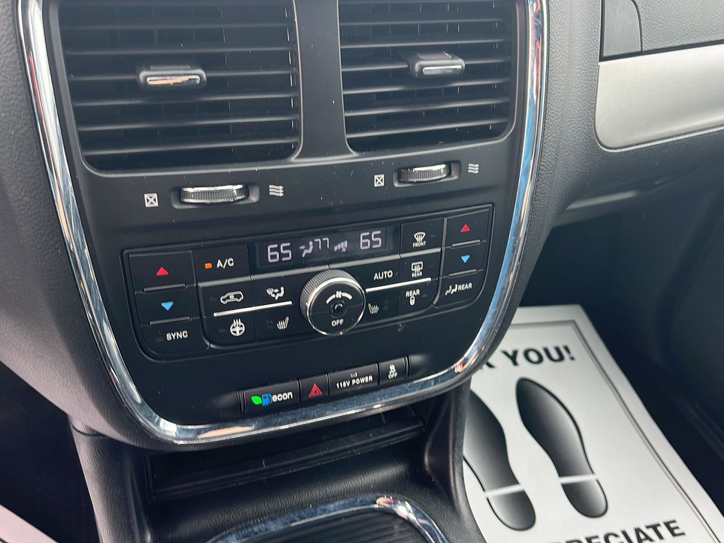 Used 2018 Dodge Grand Caravan GT FWD image 16