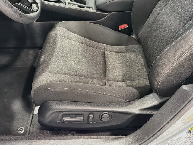 Used 2024 Honda Accord EX image 17