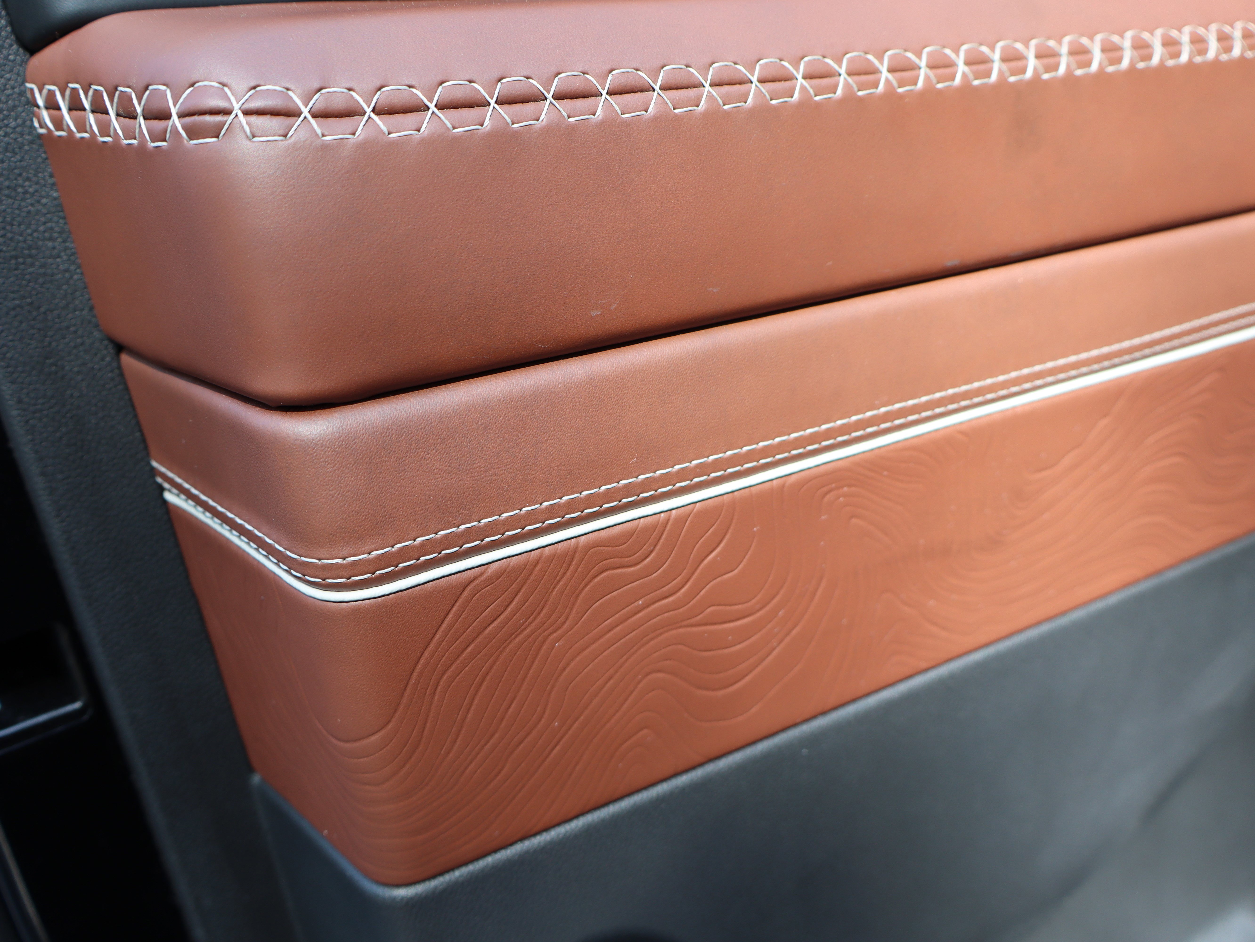 Used 2025 GMC Sierra 2500 Denali Ultimate image 50