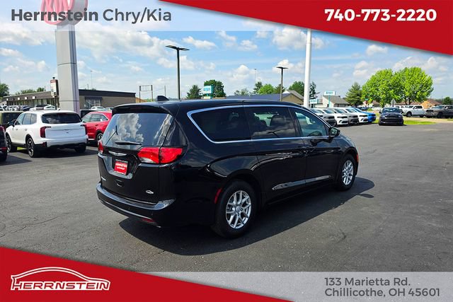 New 2026 Chrysler Voyager LX FWD image 29