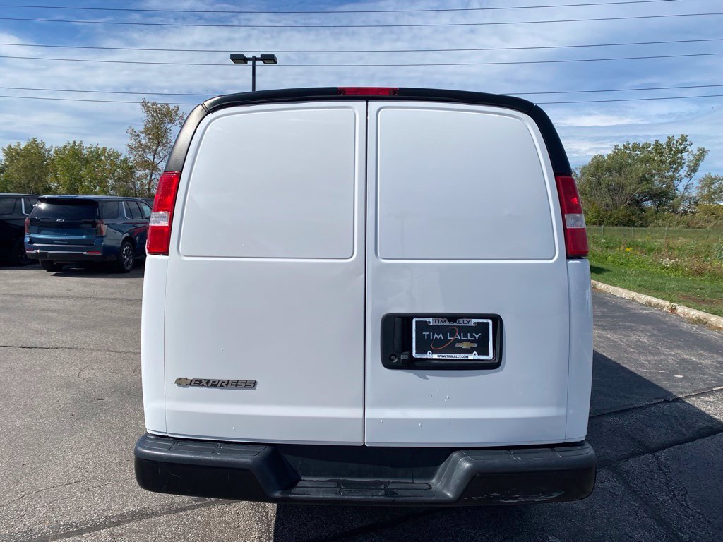 Used 2023 Chevrolet Express 2500 Extended w/ Driver Convenience Package RWD image 6