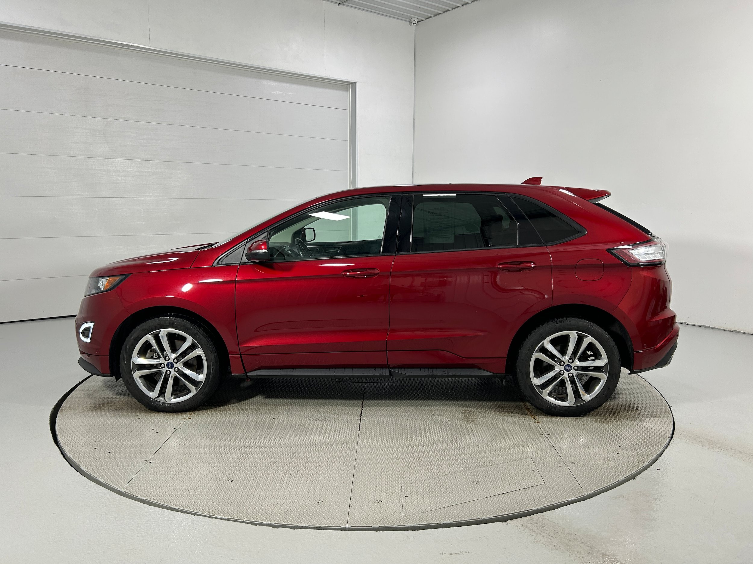 Used 2018 Ford Edge Sport w/ Equipment Group 401A AWD/4WD image 22