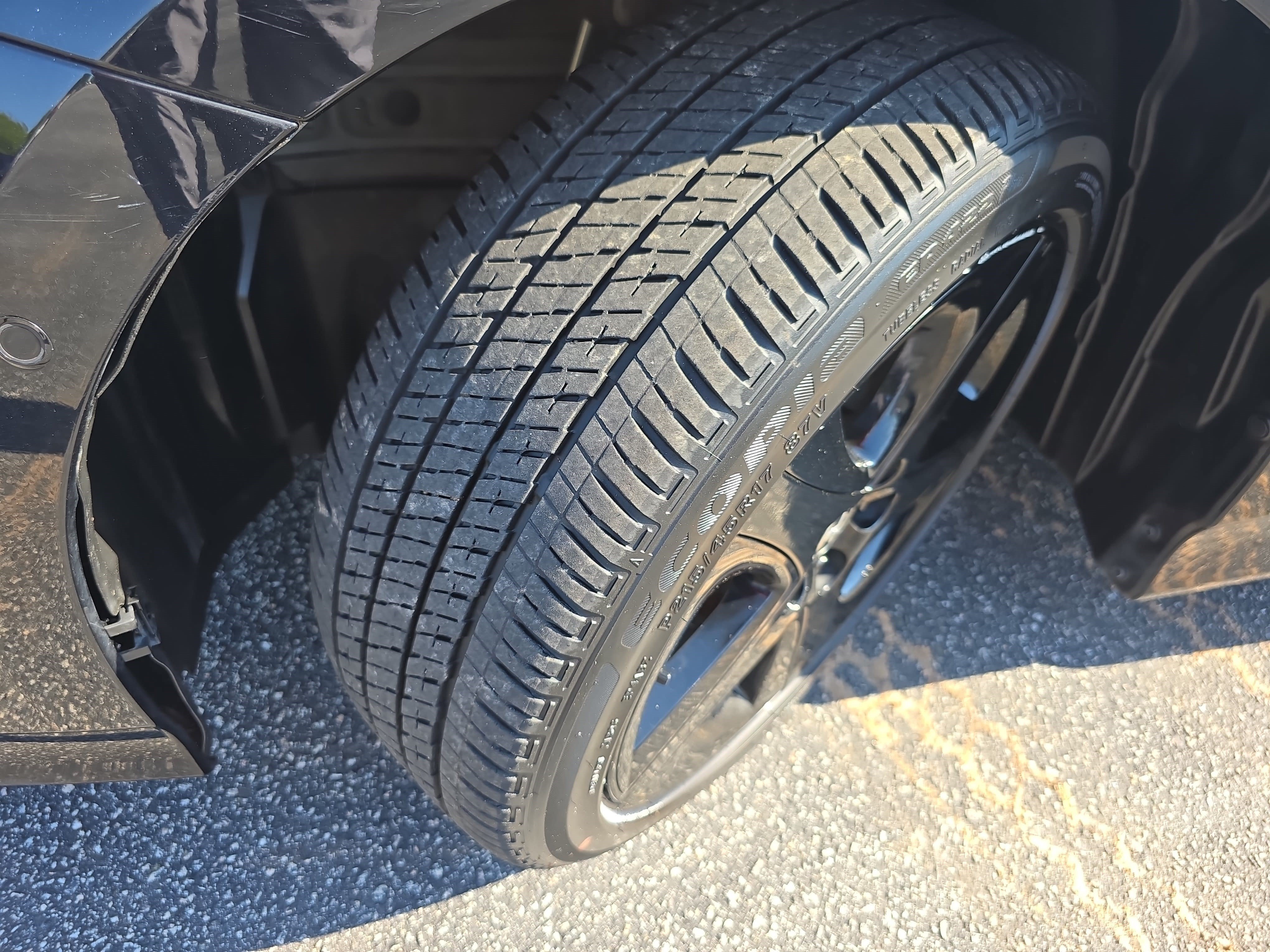 Used 2022 Toyota Prius FWD image 31