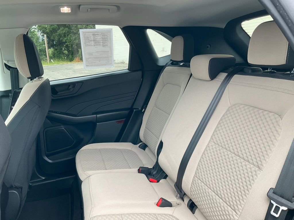 Certified 2022 Ford Escape SE FWD image 48